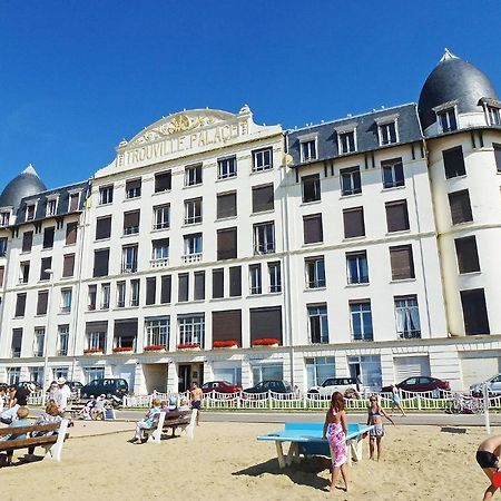 Paradis Les Pieds Sur Le Sable Trouville Palace Bilik gambar