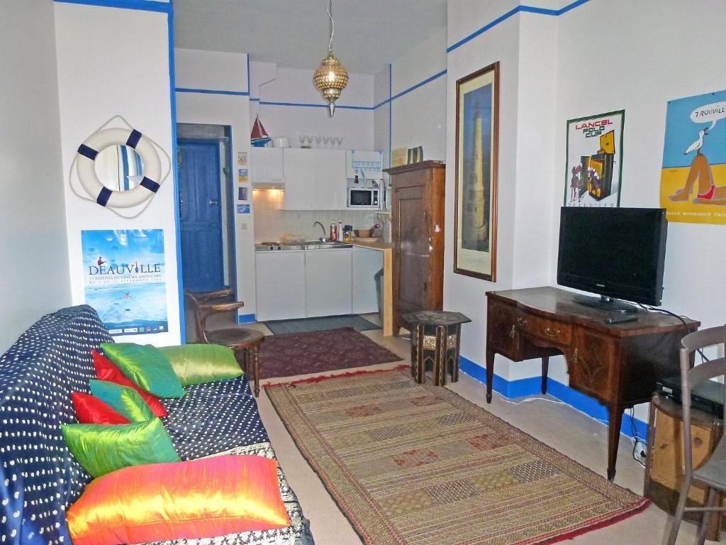 Paradis Les Pieds Sur Le Sable Trouville Palace Bilik gambar